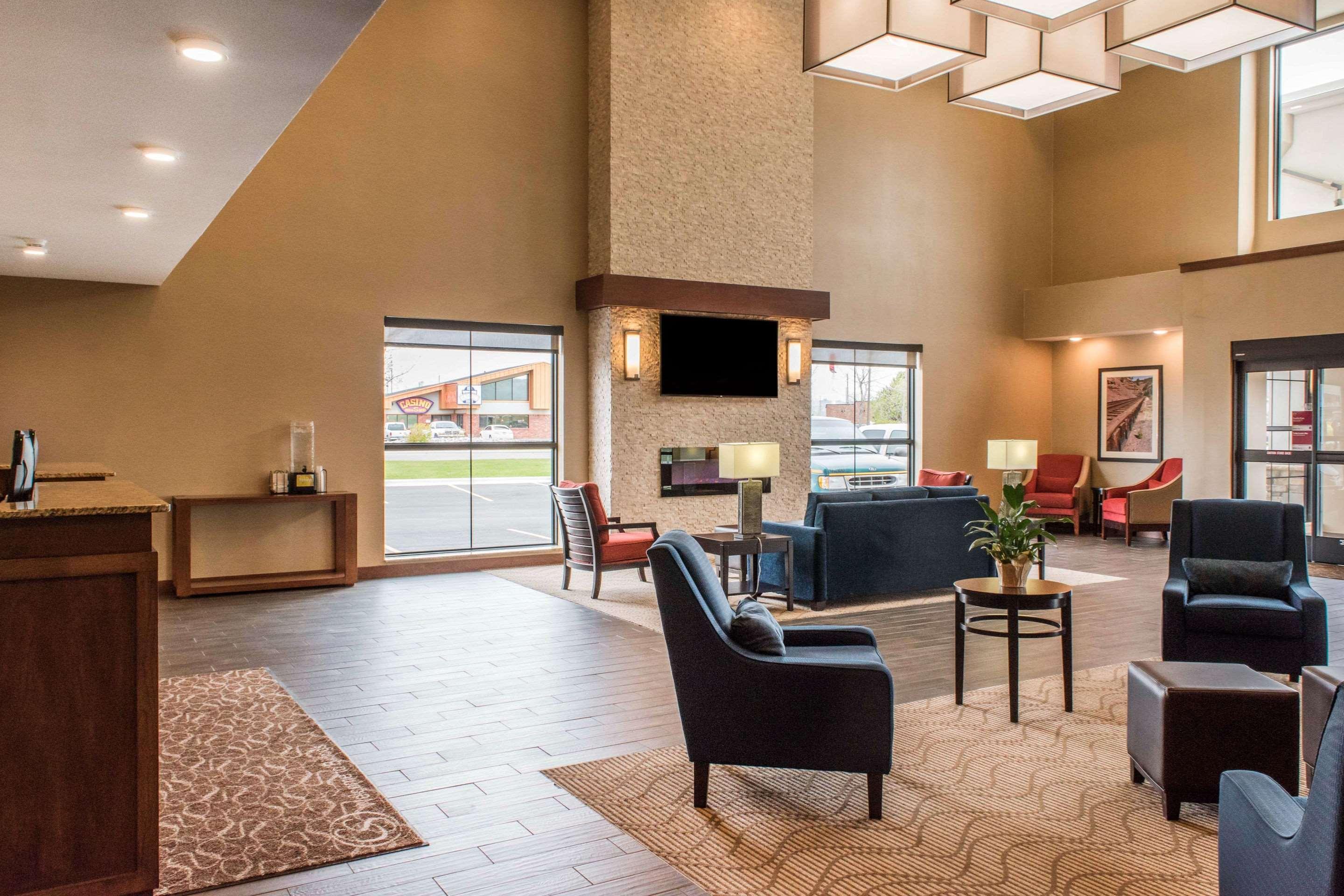 Comfort Suites Billings Extérieur photo